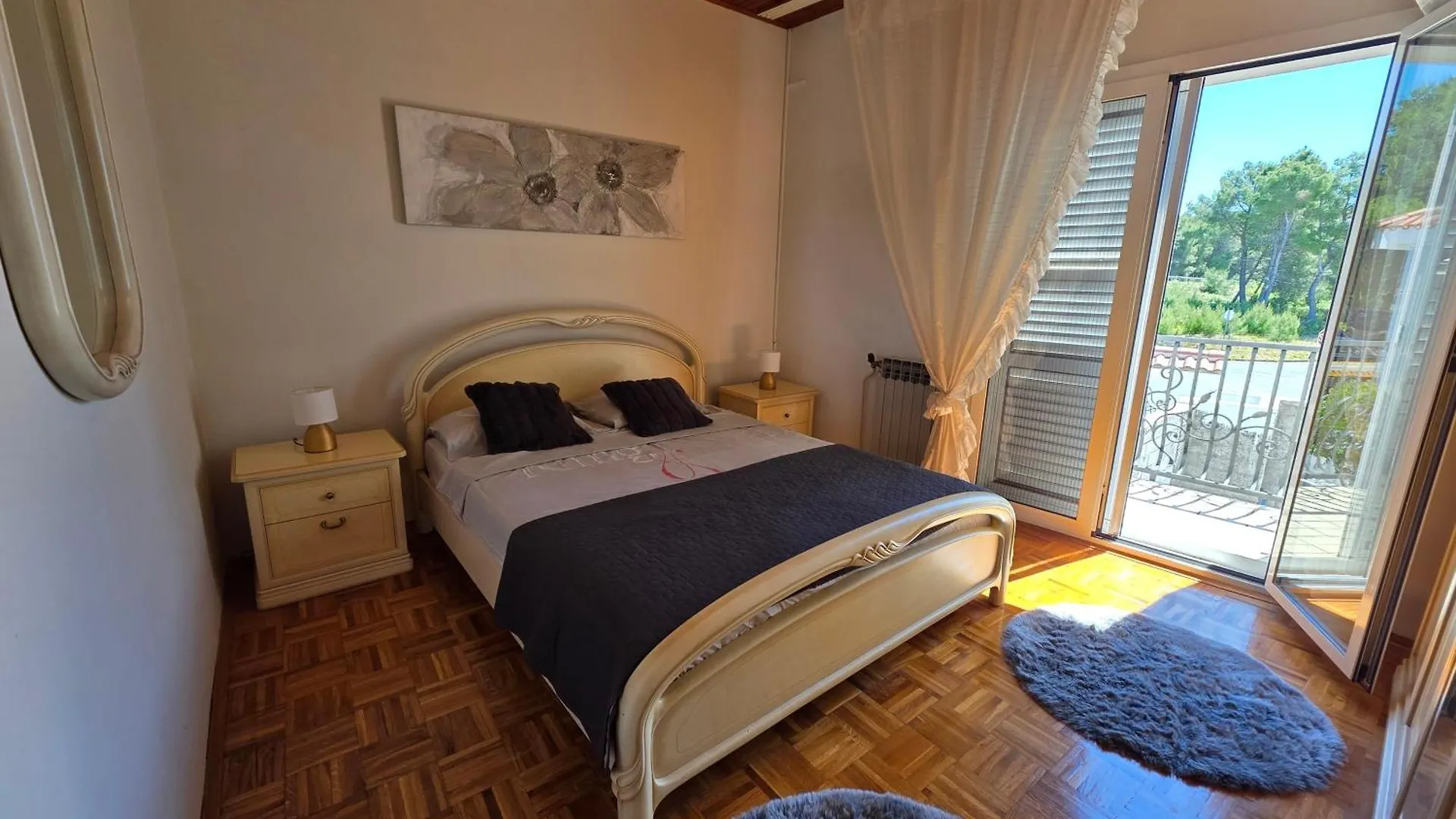 Holiday Home Markovic 비빈제